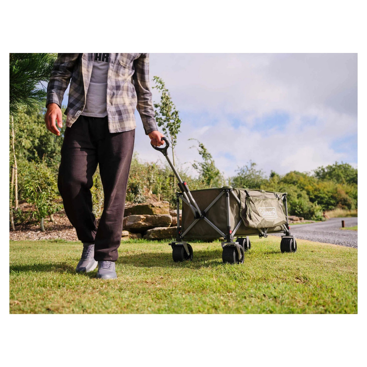 Coleman Ultimate Terrain Bollerwagen (olivgrn. Faltbat) — Buy in Cyprus with Fast Delivery