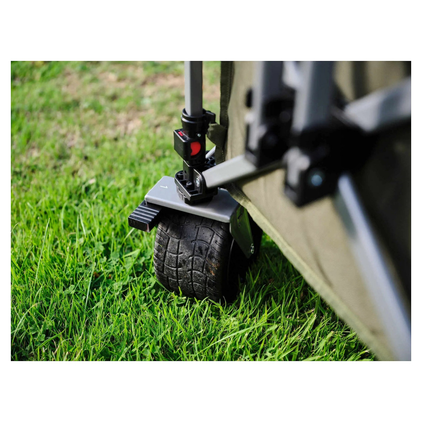 Coleman Ultimate Terrain Bollerwagen (olivgrn. Faltbat) — Buy in Cyprus with Fast Delivery