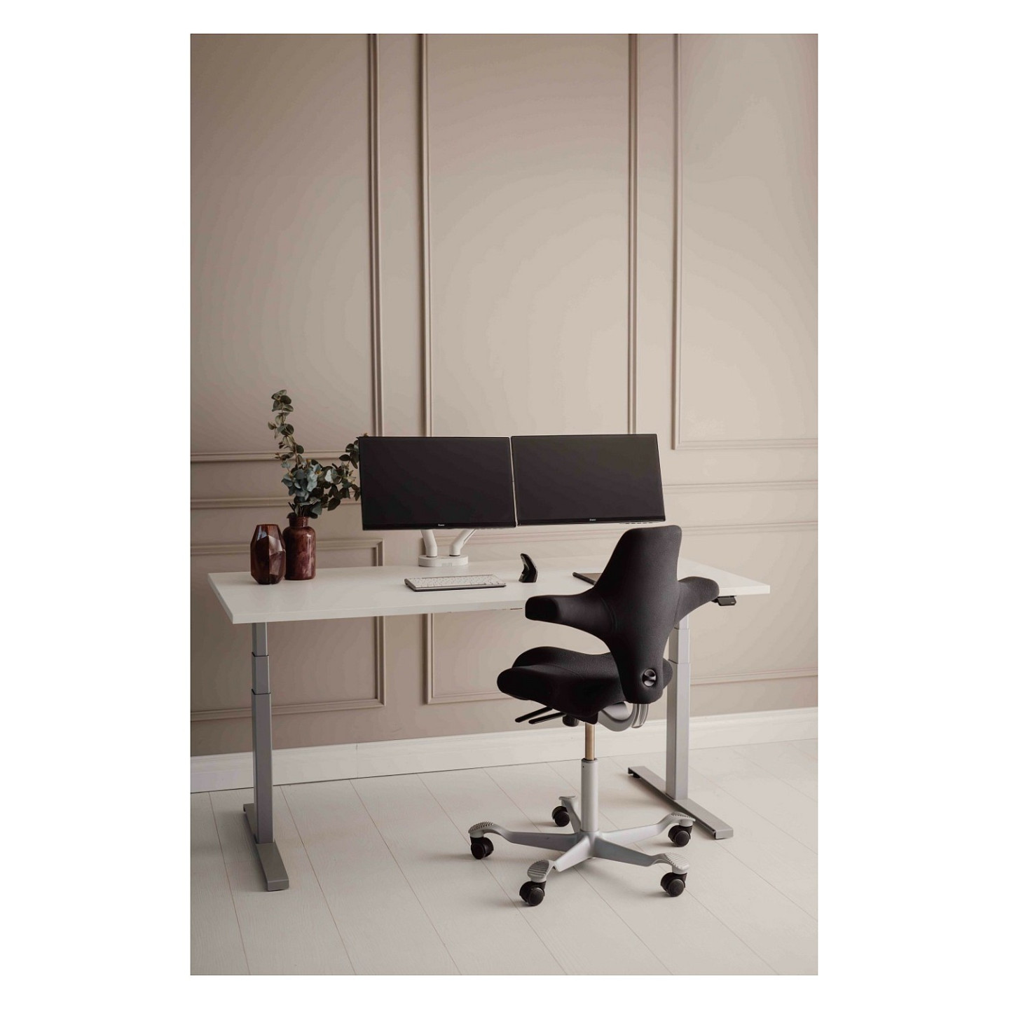 BakkerElkhuizen BE Flexible Dual Monitorarm White — Buy in Cyprus with Fast Delivery