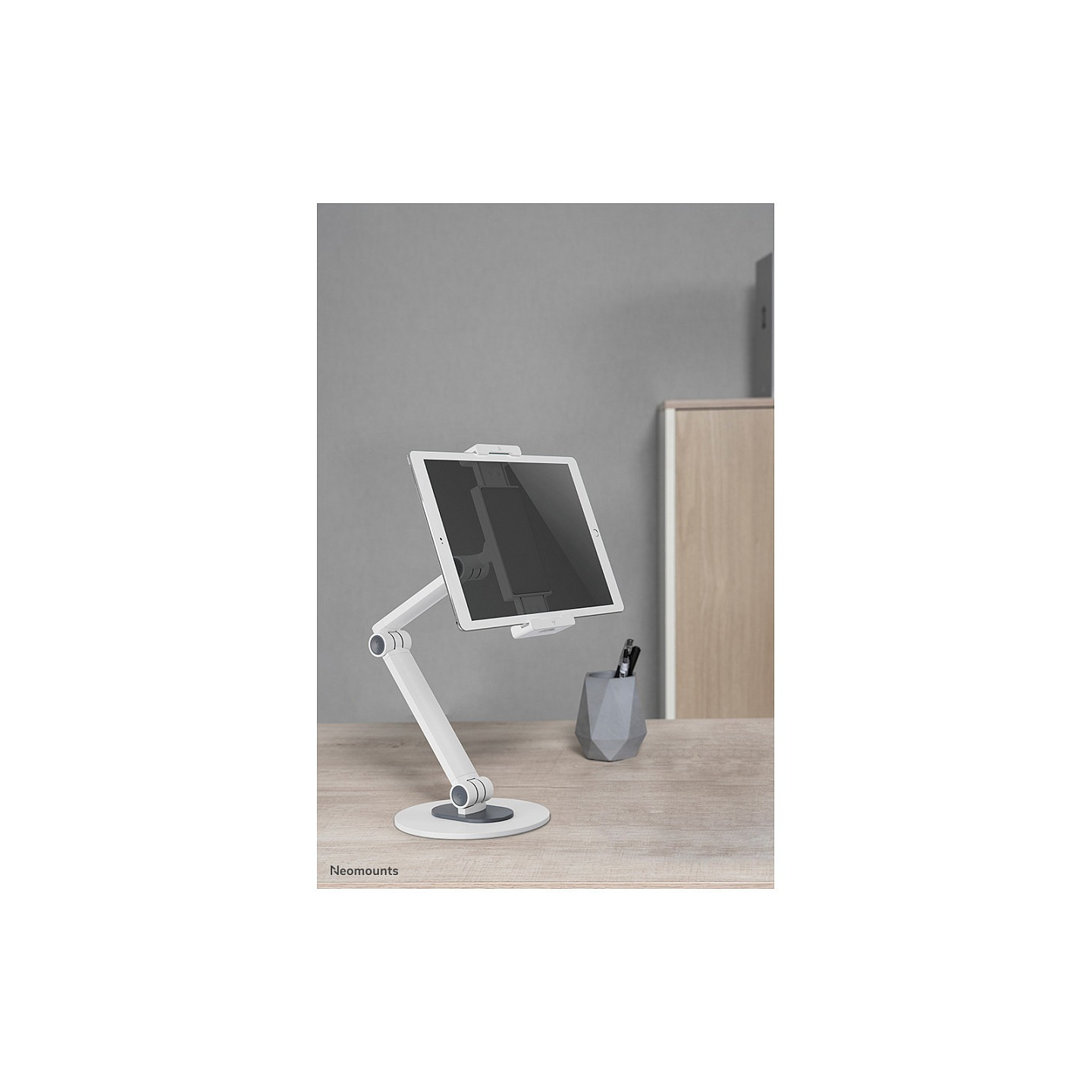 Universal Tablet-Ständer für 4.7-12.9' - Tablets 1KG DS15-550WH1 Neomounts — Buy in Cyprus with Fast Delivery