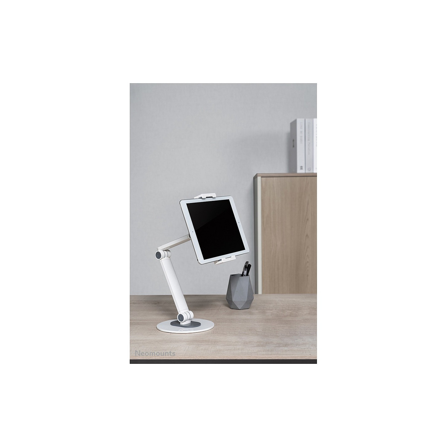 Universal Tablet-Ständer für 4.7-12.9' - Tablets 1KG DS15-550WH1 Neomounts — Buy in Cyprus with Fast Delivery