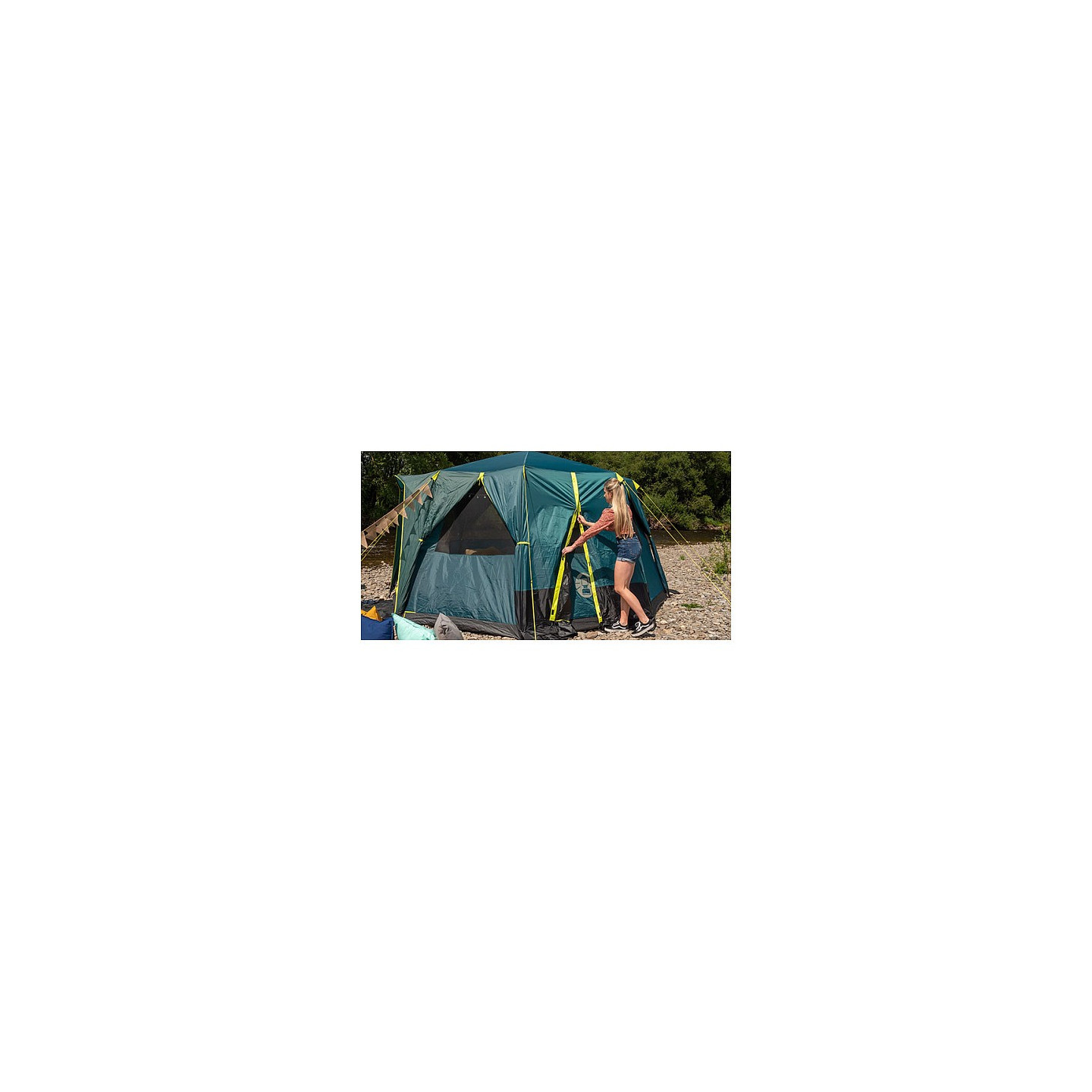 COLEMAN Zelt Octagon BlackOut — Buy in Cyprus with Fast Delivery