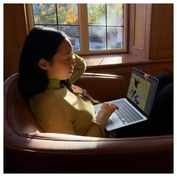 Apple MacBook Air M5 10-core CPU/10-core GPU 16GB 1TB SSD Starlight (Boxed) — Buy in Cyprus with Fast Delivery