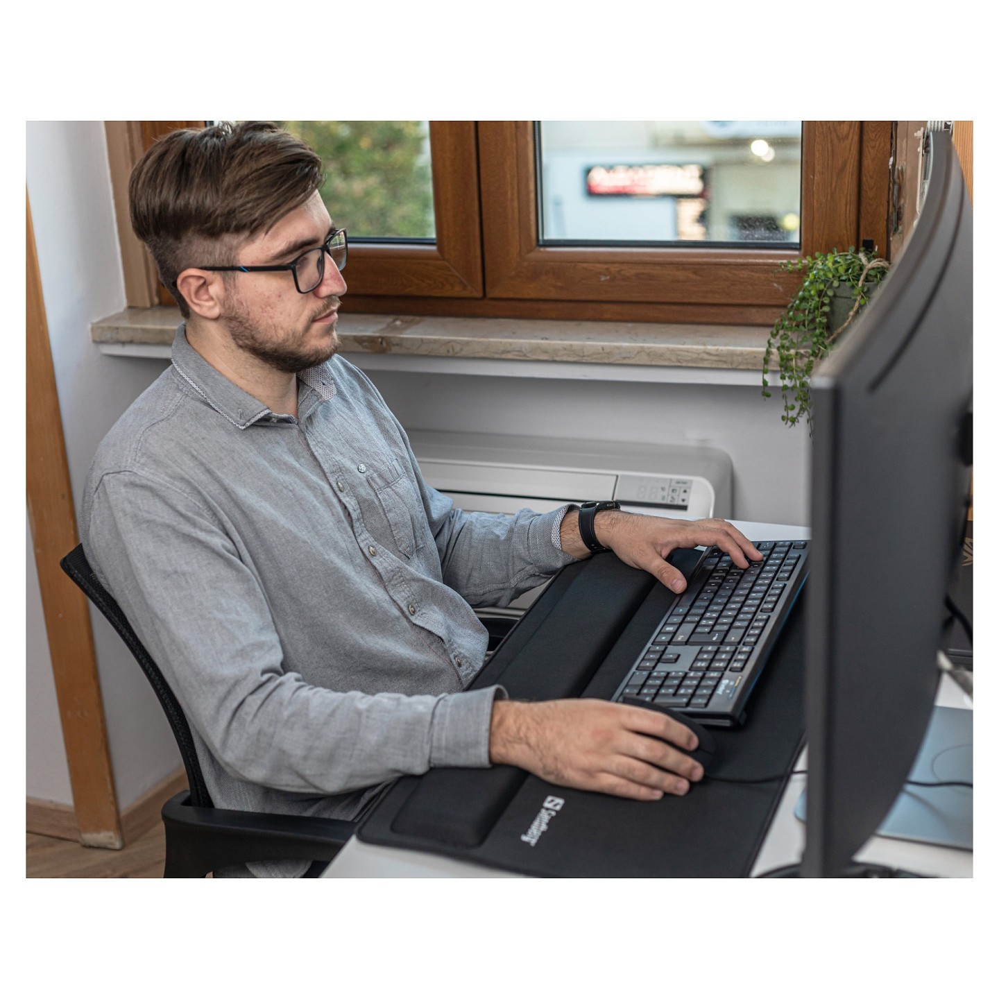 Sandberg Mauspad mit Handballenauflage 712x350mm Schwarz — Buy in Cyprus with Fast Delivery