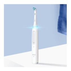 Oral-B iO Series 4 Quite White mit Reiseetui — Buy in Cyprus with Fast Delivery