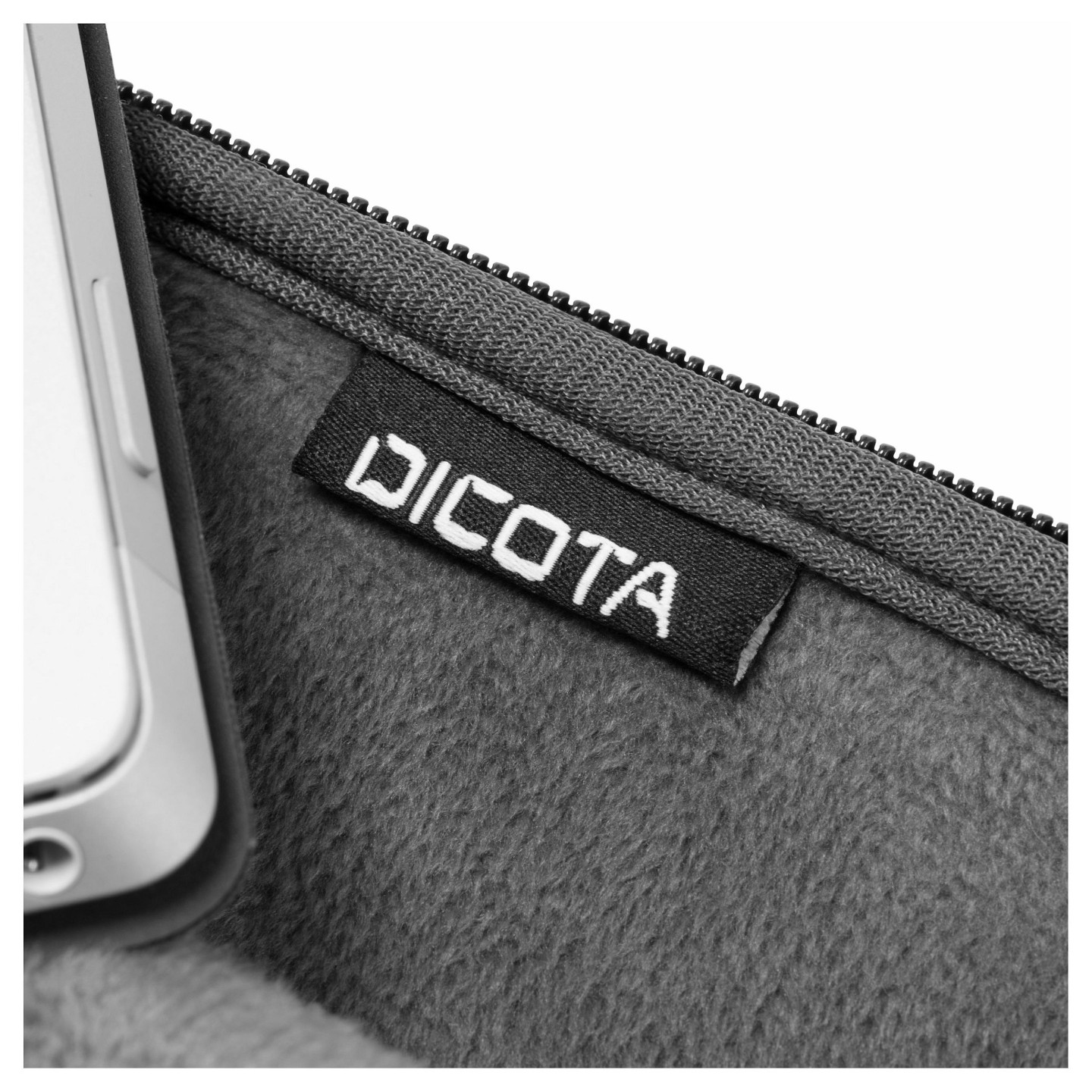 Dicota UltraSkinPro 33cm-33.78cm (13-13.3') black — Buy in Cyprus with Fast Delivery