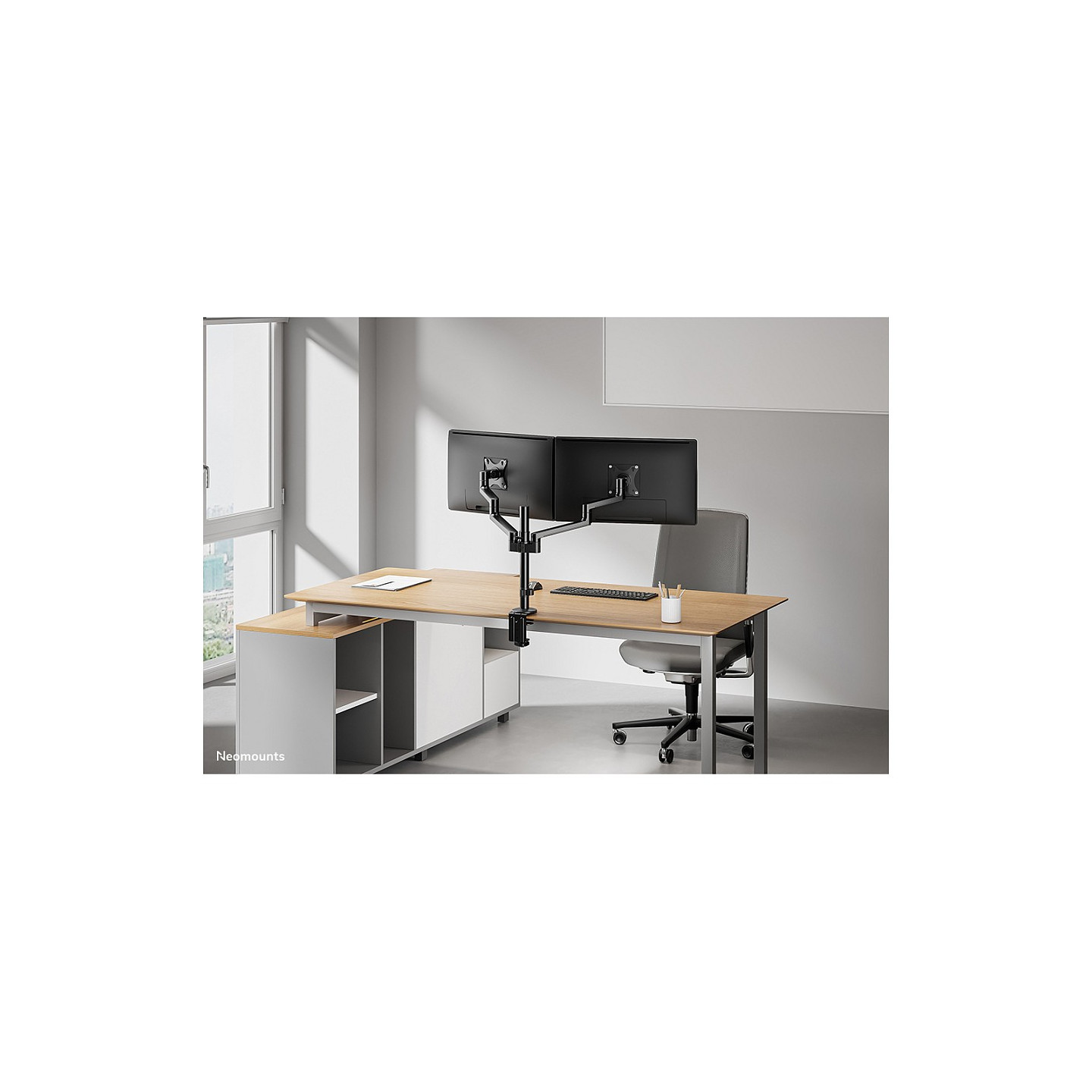 Neomounts DS60-425BL2 Tischhalterung für 17-27' Bildschirme - Schwarz — Buy in Cyprus with Fast Delivery