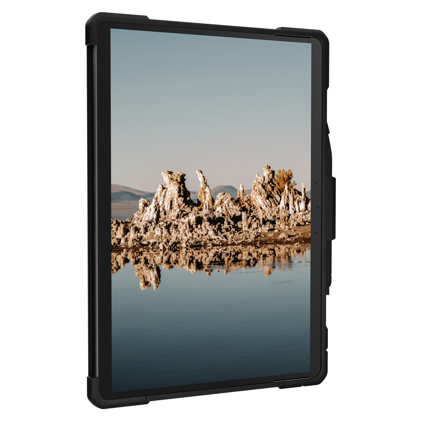 Urban Armor Gear Rugged Case for Surface Pro 9 Metropolis SE — Buy in Cyprus with Fast Delivery