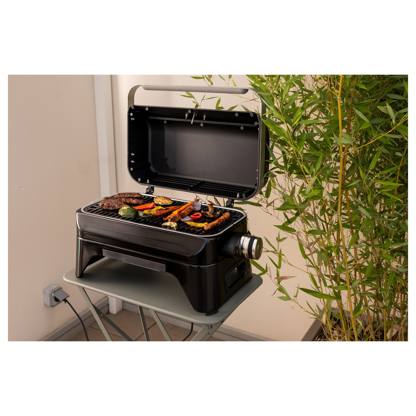 CAMPINGAZ Attitude 2go Electric Tischgrill — Buy in Cyprus with Fast Delivery