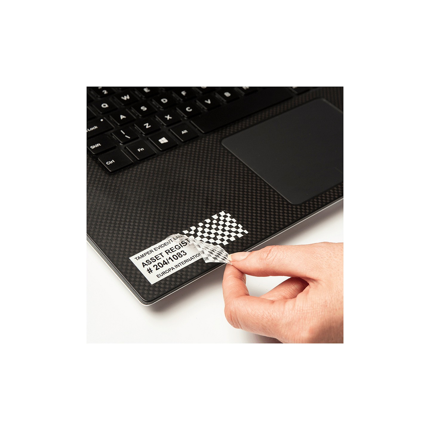Schriftbandkassette Brother 24mm weiß schwarz TZe-SE5 — Buy in Cyprus with Fast Delivery