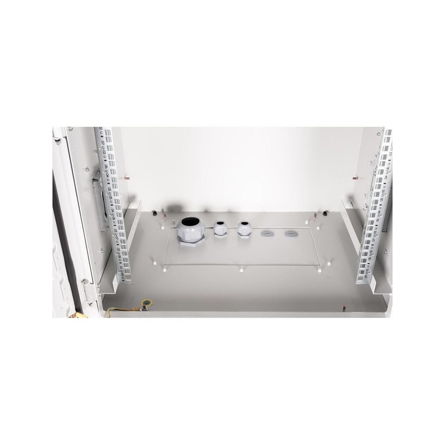 ROLINE 19-Zoll Wandgehuse Pro 9 HE. 600x450 BxT IP55 outdoor grau — Buy in Cyprus with Fast Delivery
