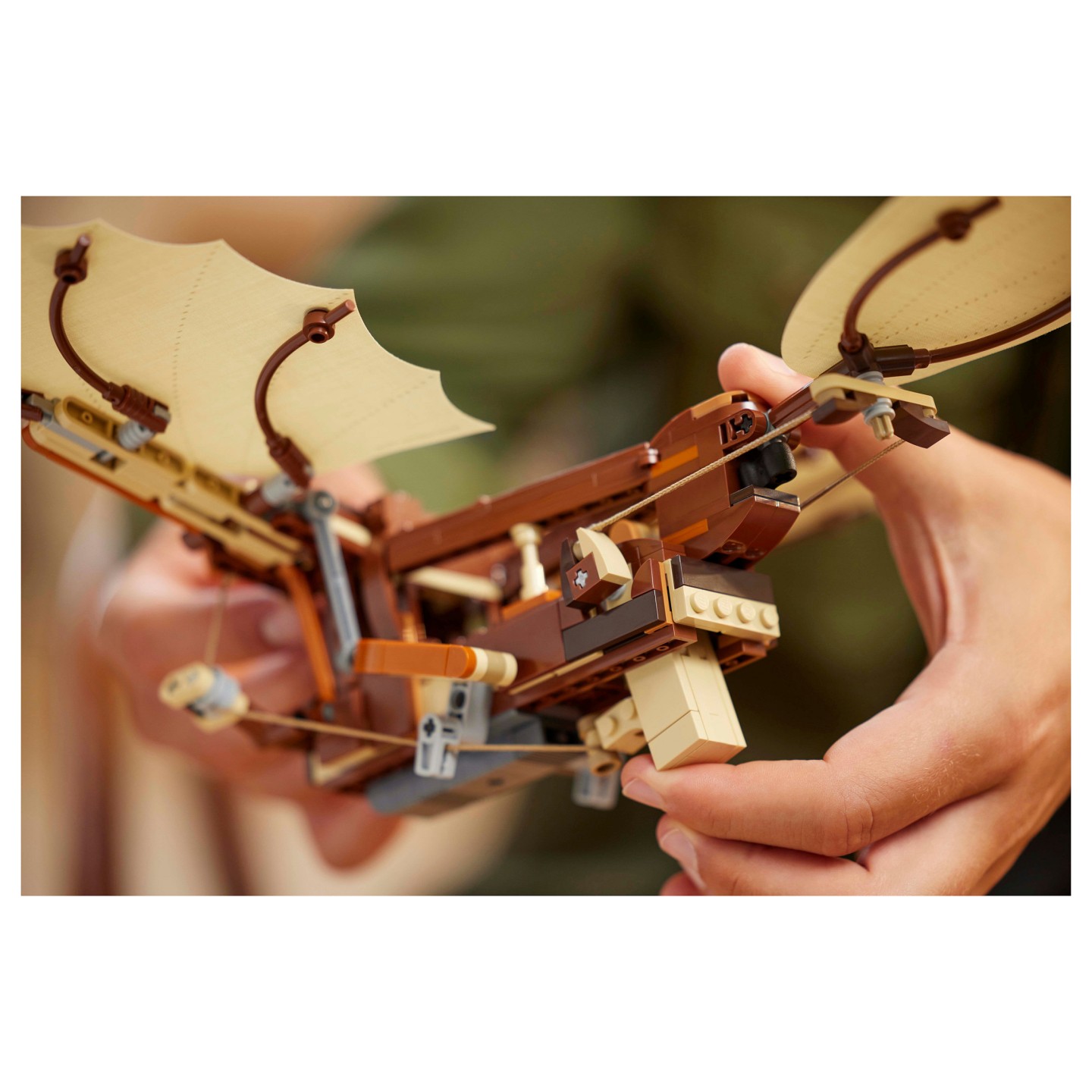 LEGO ICONS 10363 - Leonardo da Vincis Fluggerät — Buy in Cyprus with Fast Delivery