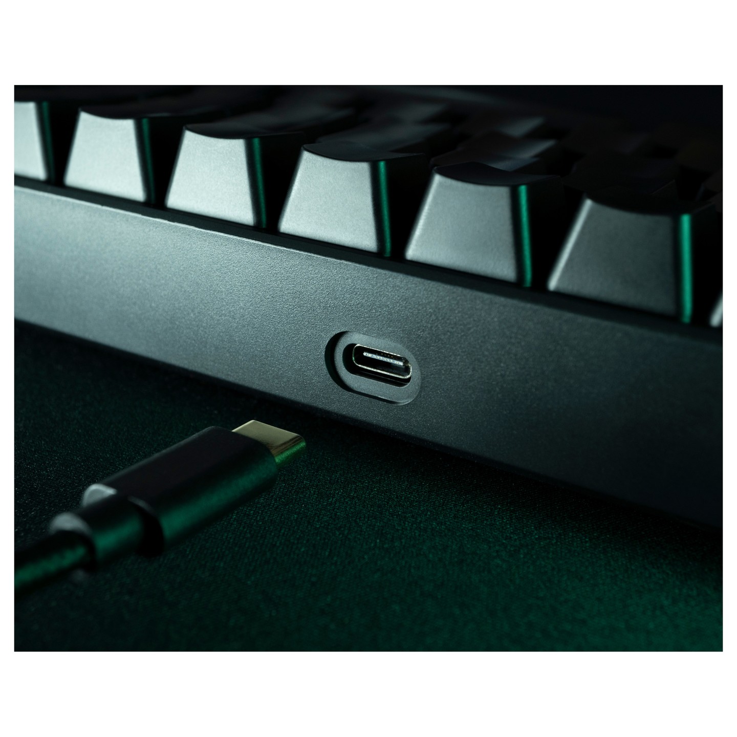 Deltaco DK440R Gaming Tastatur kabellos. Schwarz — Buy in Cyprus with Fast Delivery