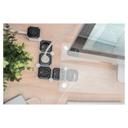 DIGITUS Steckdosenleiste 4x + 2USB. Schalter. Flexibel 1.6m — Buy in Cyprus with Fast Delivery