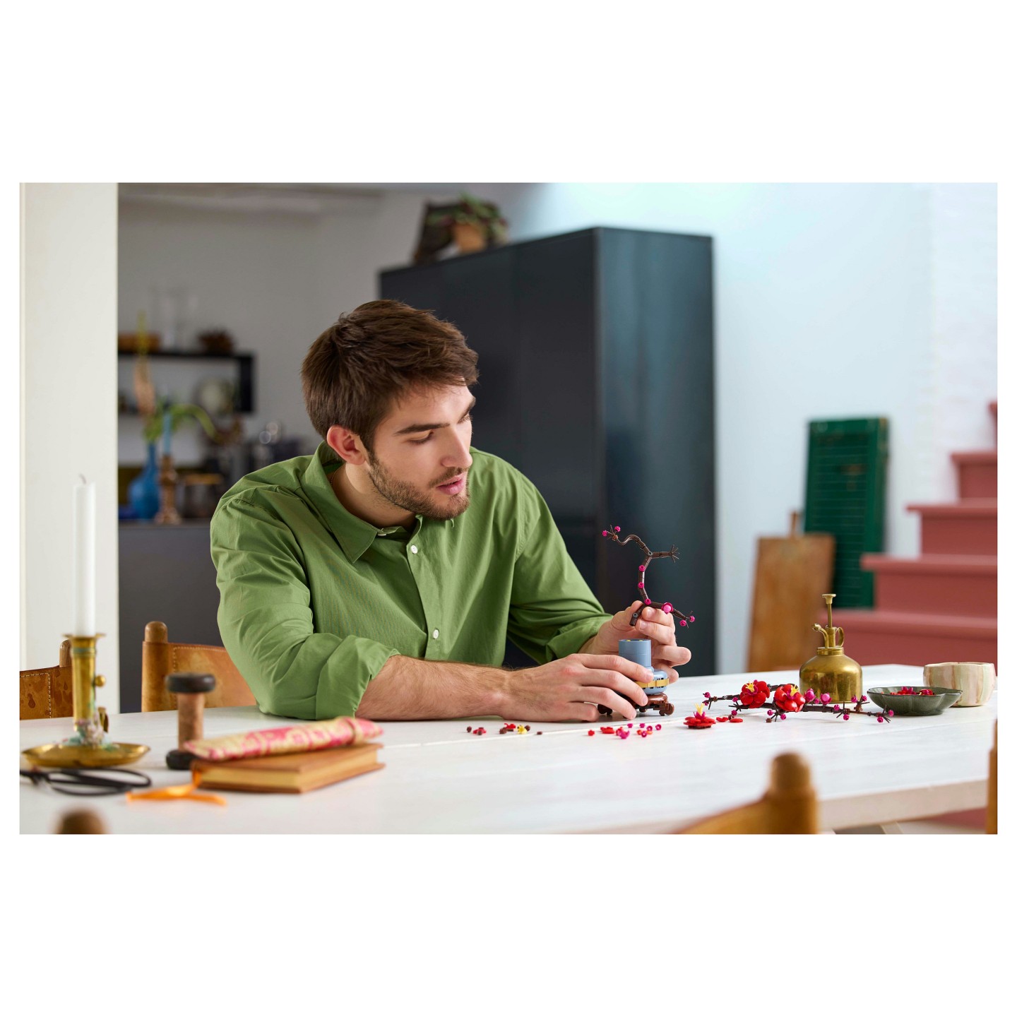 LEGO Icons - Pflaumenblüte — Buy in Cyprus with Fast Delivery