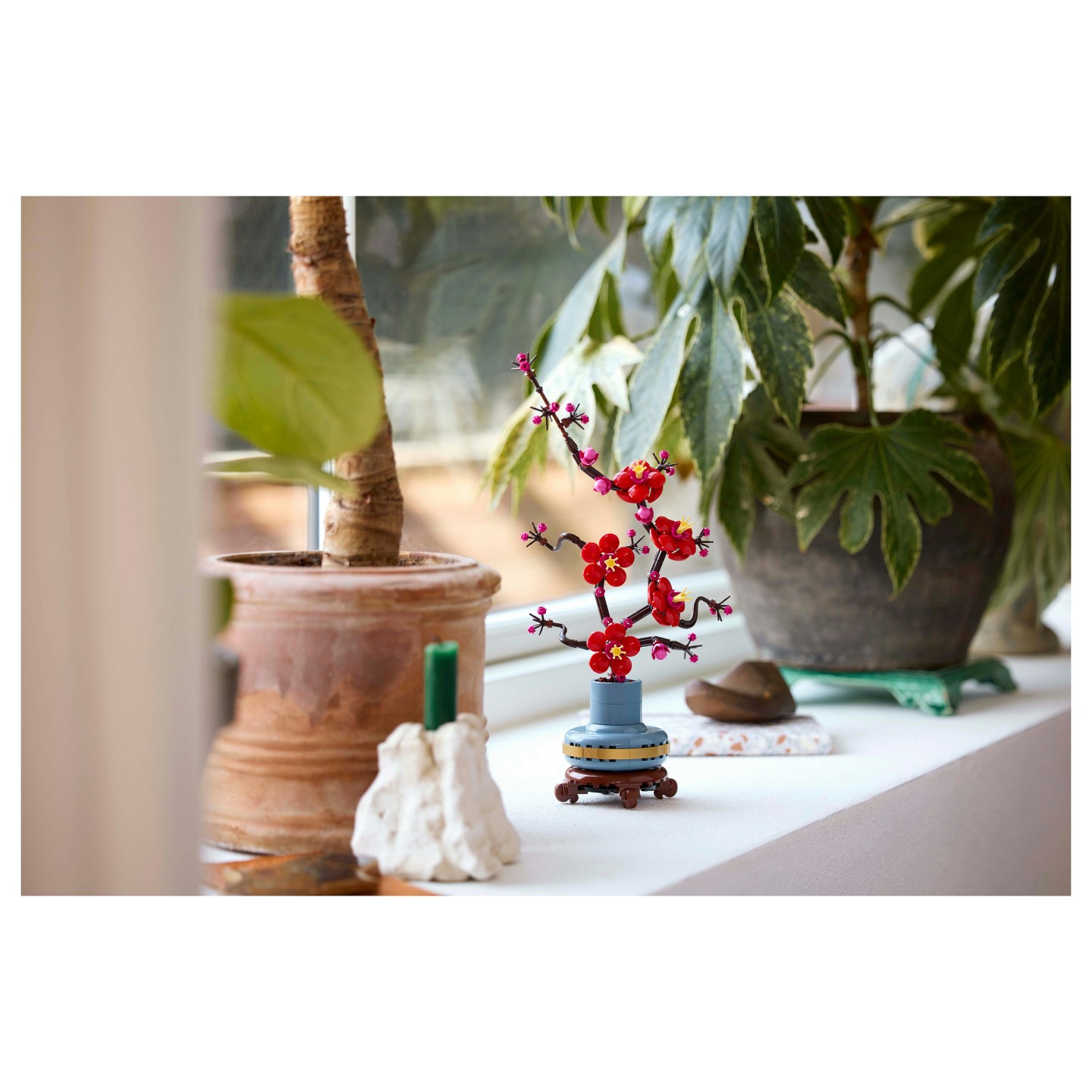 LEGO Icons - Pflaumenblüte — Buy in Cyprus with Fast Delivery