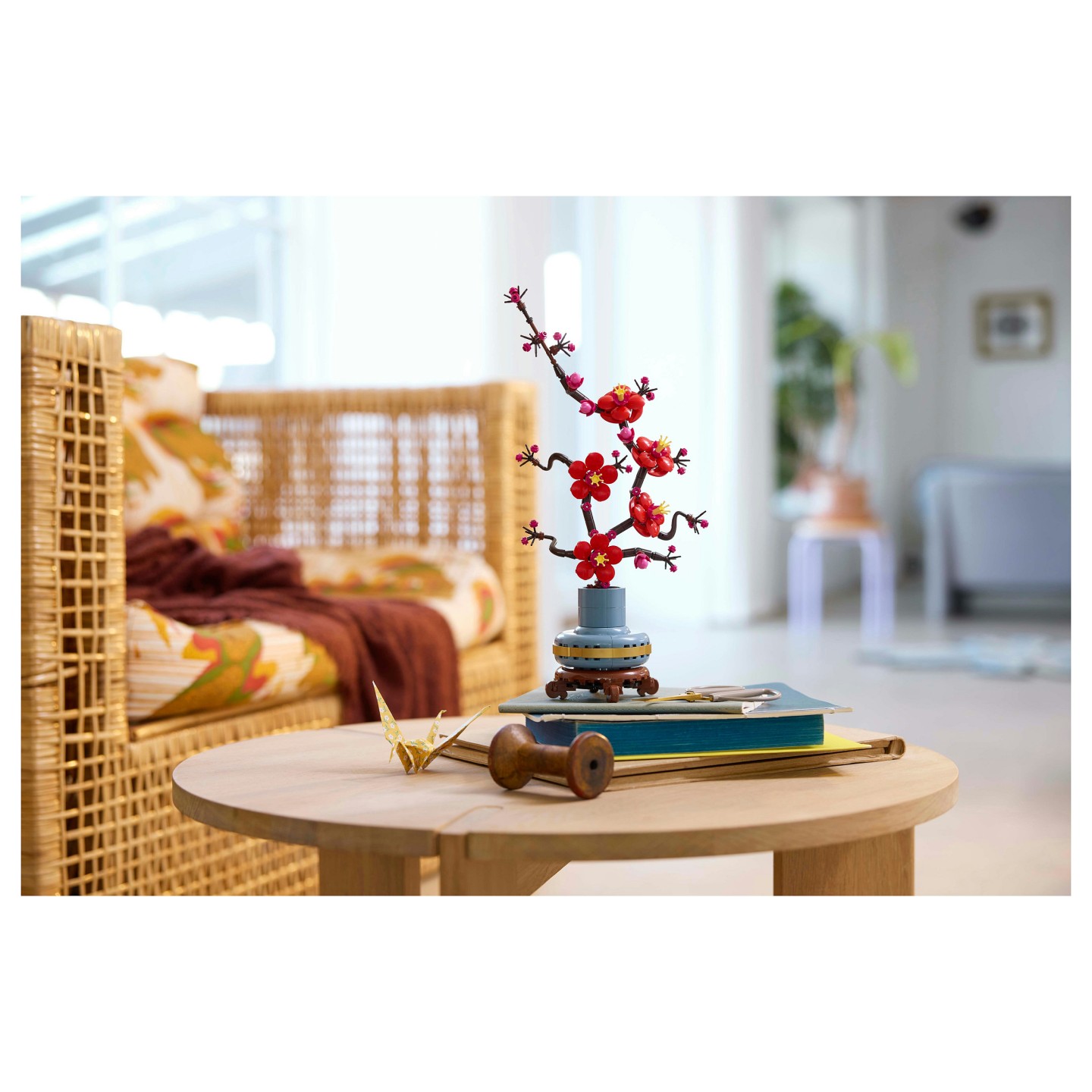 LEGO Icons - Pflaumenblüte — Buy in Cyprus with Fast Delivery