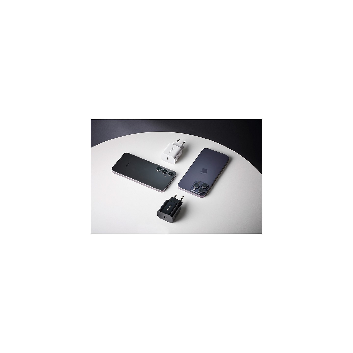 Intenso Power Adapter W20C. Schwarz — Buy in Cyprus with Fast Delivery