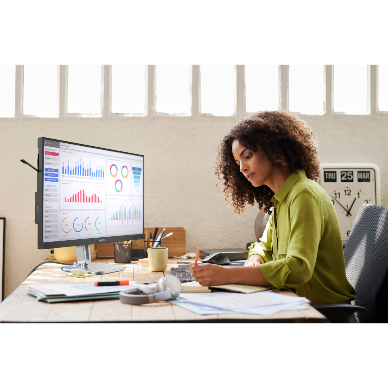 Philips 27B2G5200 - 27-inch IPS Full HD Monitor - Anthracite, 100Hz, 4ms, HDMI & DP, USB 3.2 Hub, Height-Adjustable