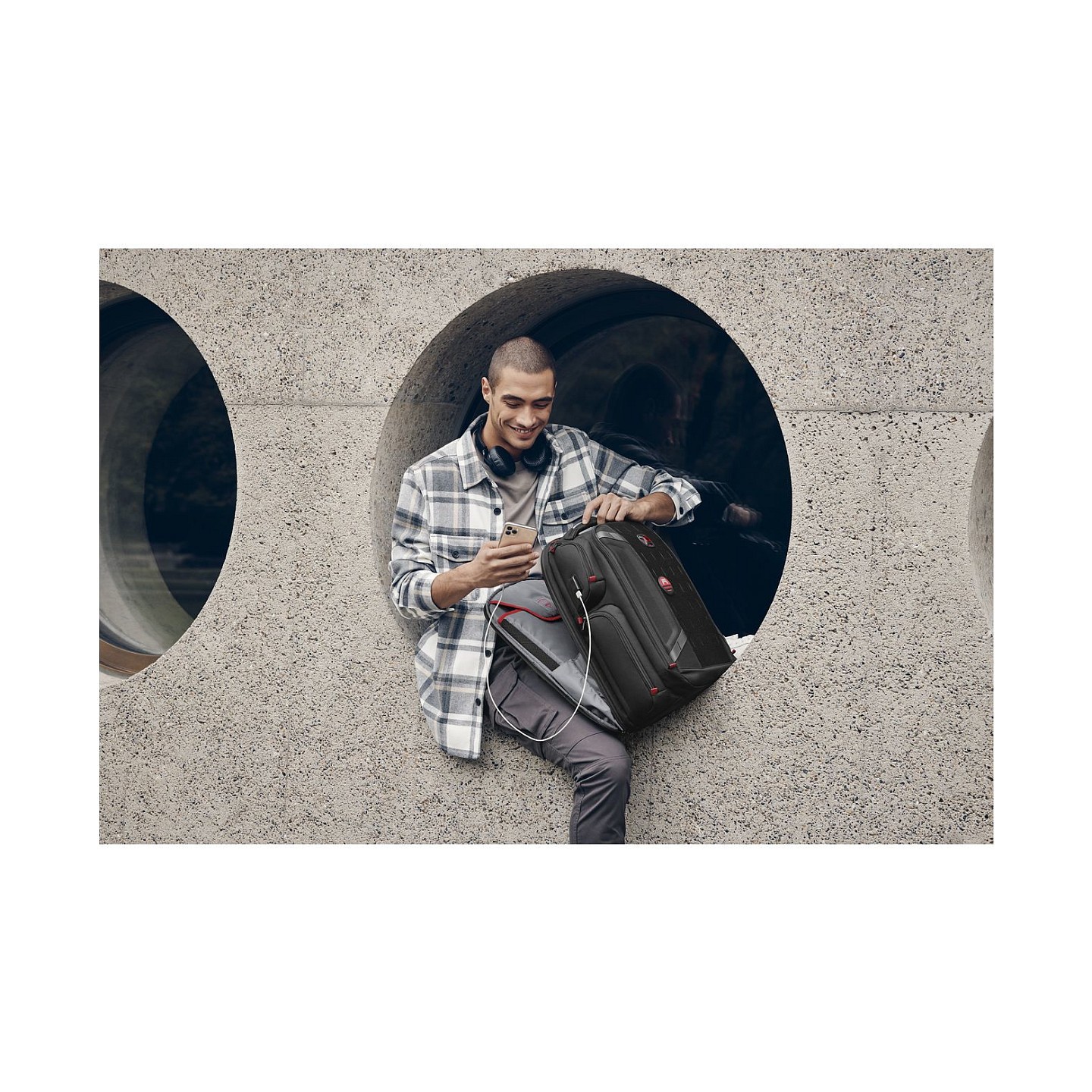 WENGER PlayerOne 43.9cm 17.3Zoll gaming laptop backpack — Buy in Cyprus with Fast Delivery