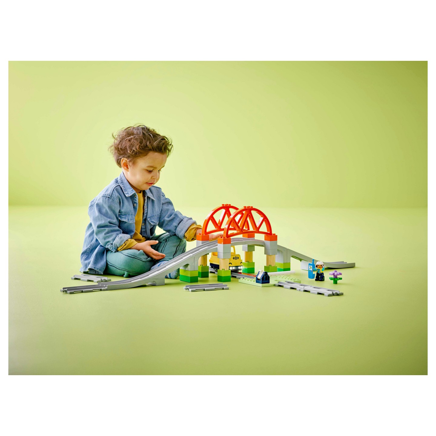 LEGO 10426 DUPLO Town Eisenbahnbrcke und Schienen - Erweiterungsset — Buy in Cyprus with Fast Delivery