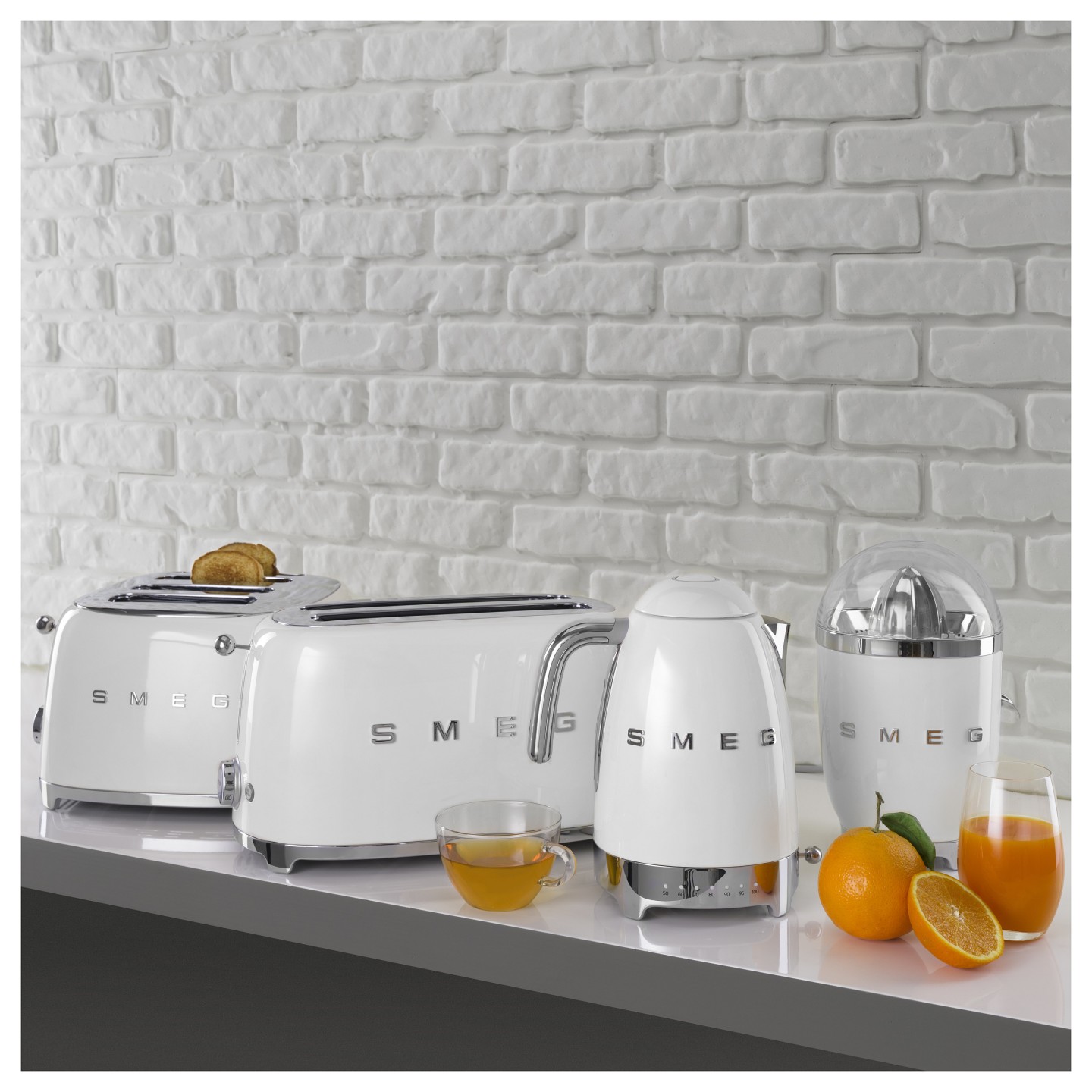 SMEG TSF03WHEU Toaster Weiß — Buy in Cyprus with Fast Delivery
