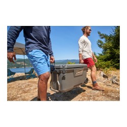 Coleman Convoy 100qt Wheeled — Buy in Cyprus with Fast Delivery