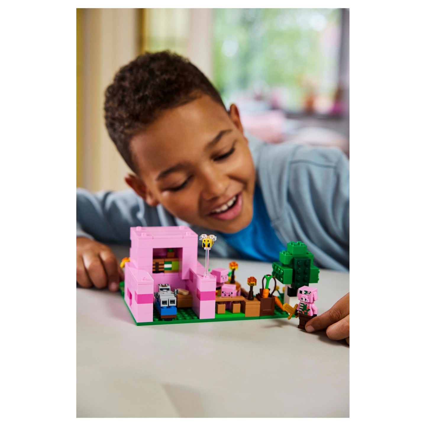 LEGO 21268 Minecraft Das Babyschwein-Haus — Buy in Cyprus with Fast Delivery