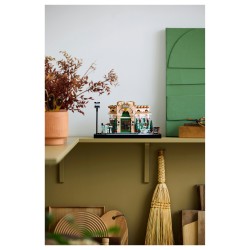 LEGO Icons Französisches Café 10362 — Buy in Cyprus with Fast Delivery
