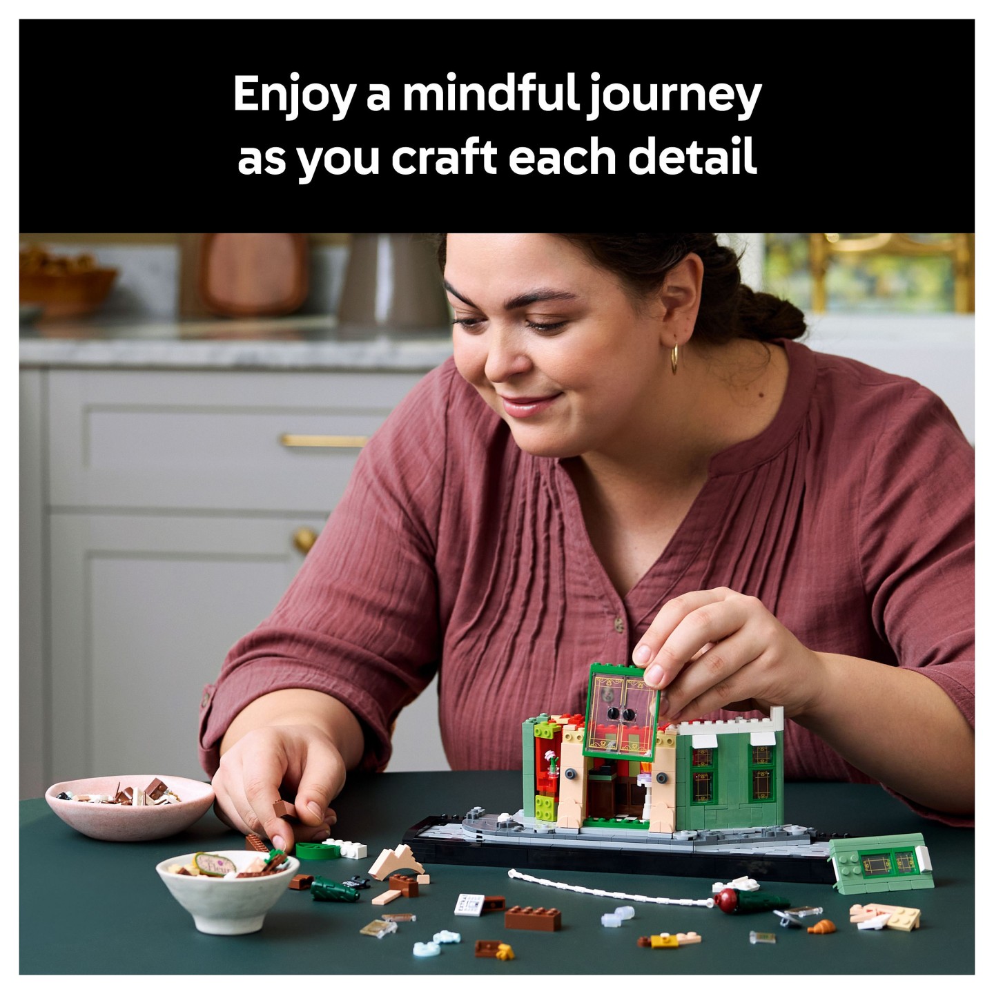 LEGO Icons Französisches Café 10362 — Buy in Cyprus with Fast Delivery