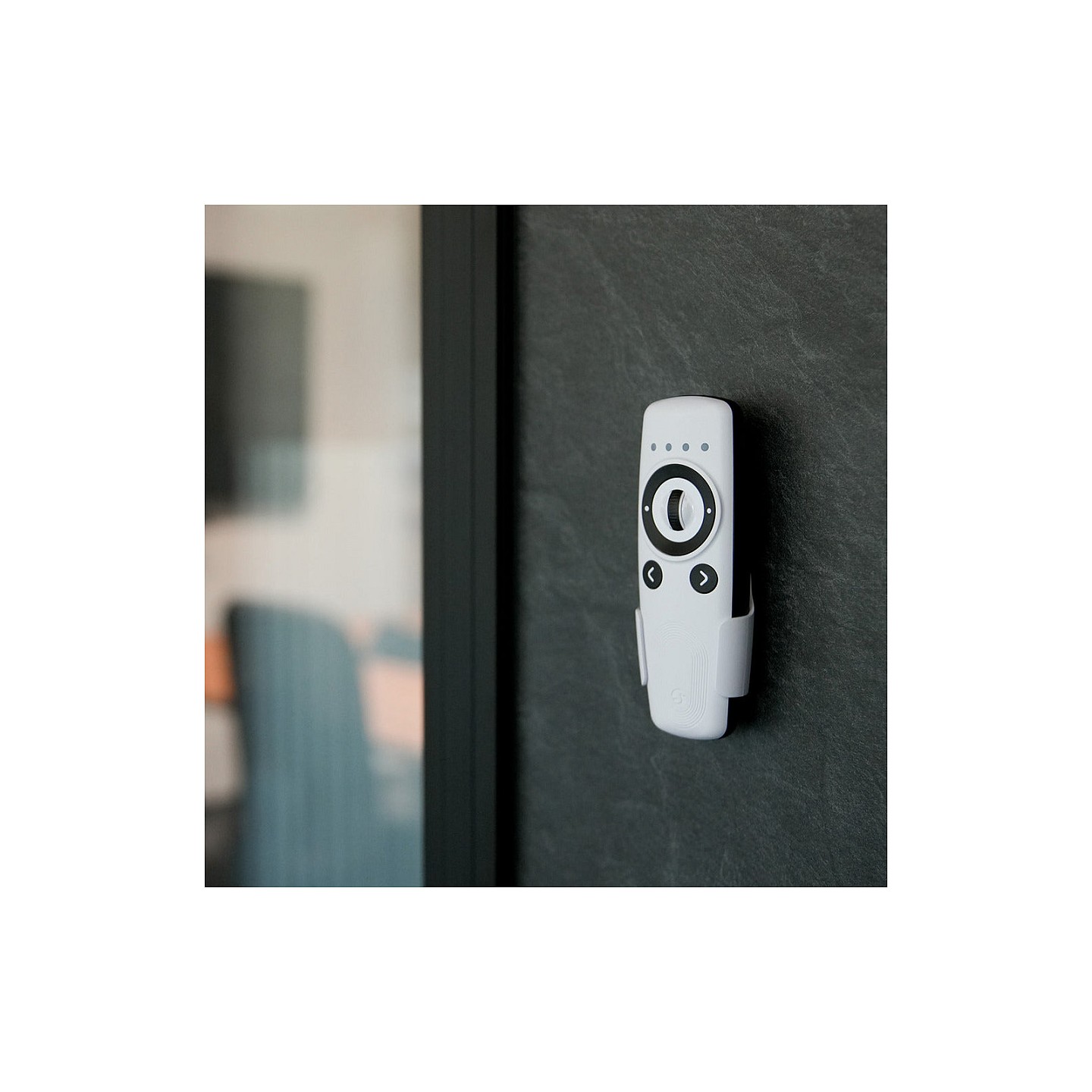 Shelly Plug & Play Blu Remote Control ZB white — Buy in Cyprus with Fast Delivery