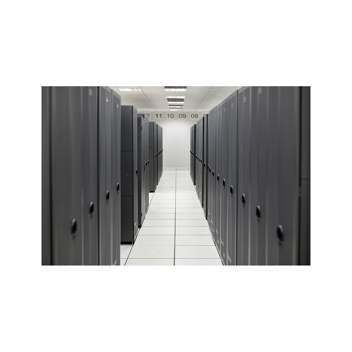 Server HPE ML30 Gen11 iLO NIC M.2 COM Port Kit — Buy in Cyprus with Fast Delivery