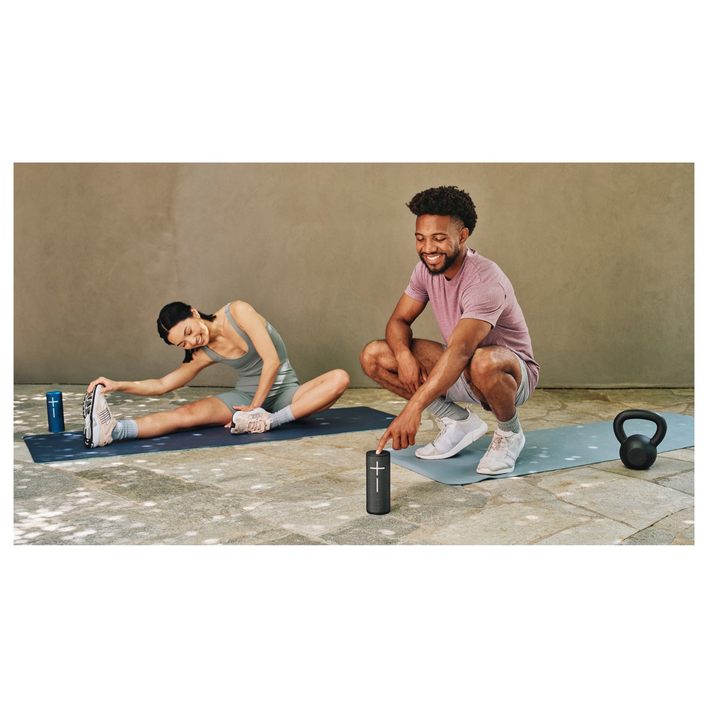 Ultimate Ears UE BOOM 4 active black — Buy in Cyprus with Fast Delivery