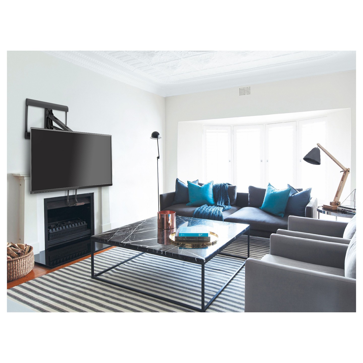 Equip Wandhalterung 43'-50' 1TFT PullDown 4Gelenke 35Kg sw lite Retail — Buy in Cyprus with Fast Delivery