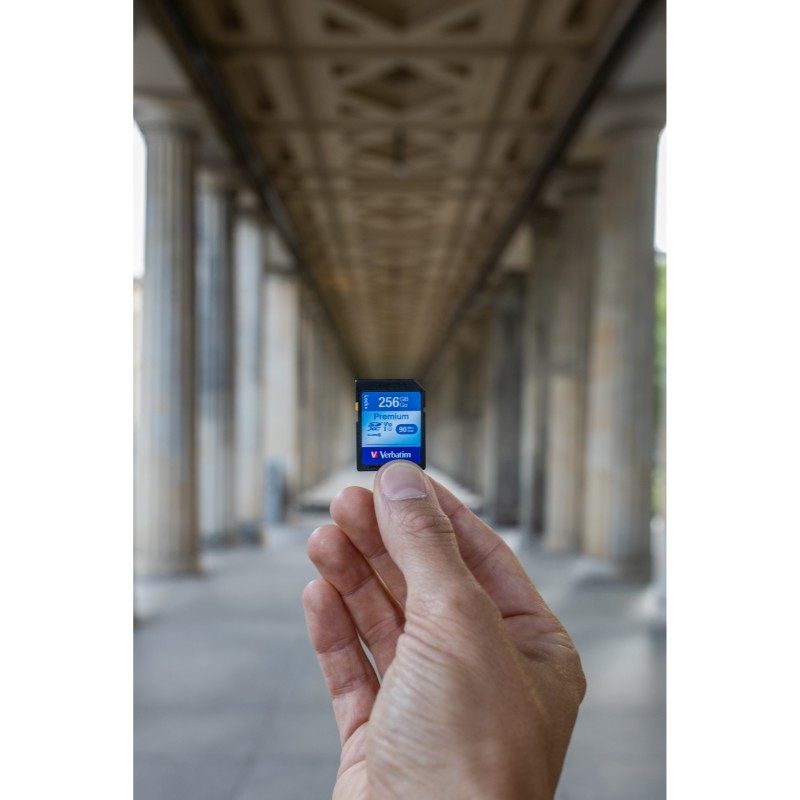 Buy Verbatim Premium SDHC Card - 16GB - Class 10, 10 MB/s Read/Write in Cyprus, Nicosia, Limassol, Larnaka, Pafos
