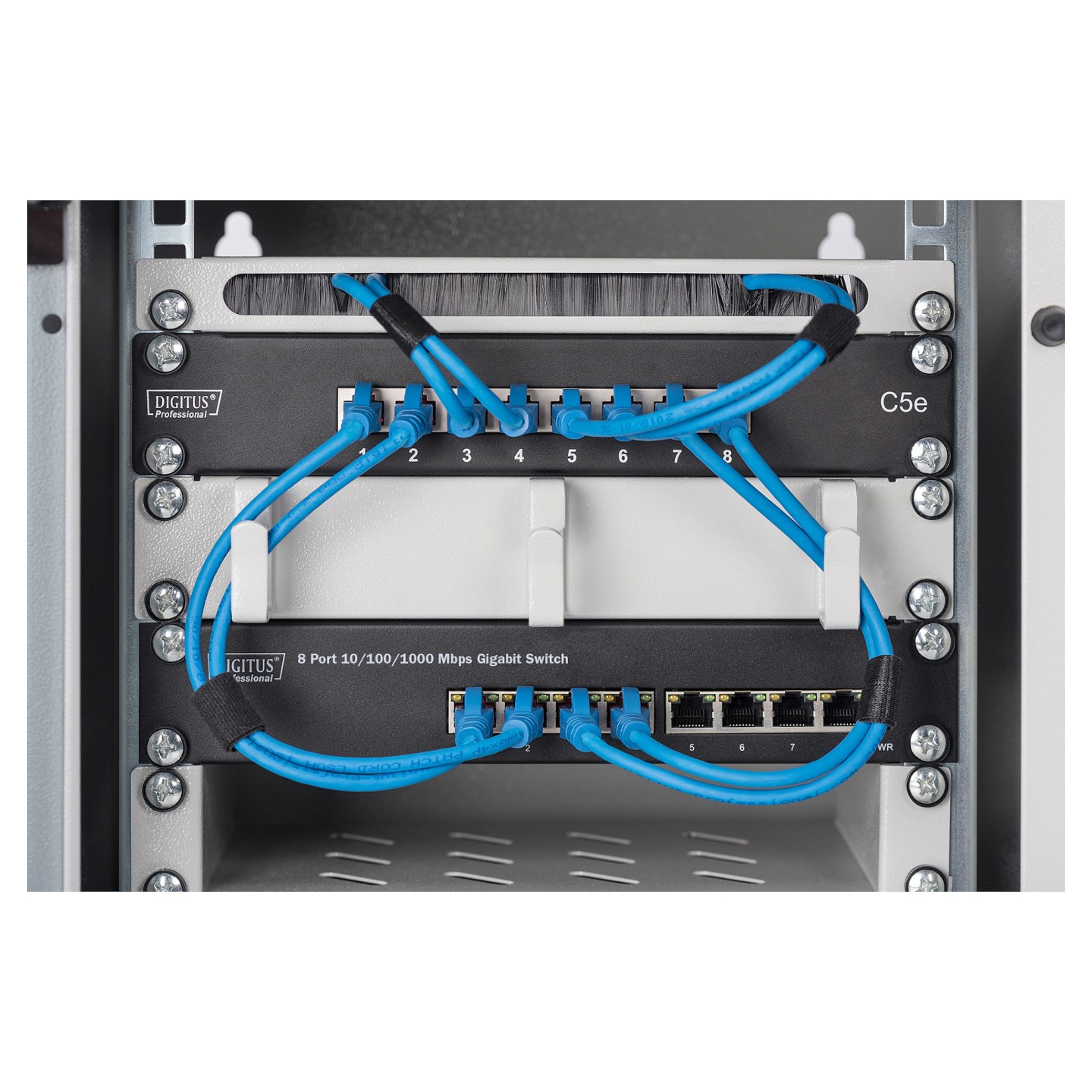 10' Gigabit Ethernet Switch. 8-Port. Unmanaged — Buy in Cyprus with Fast Delivery