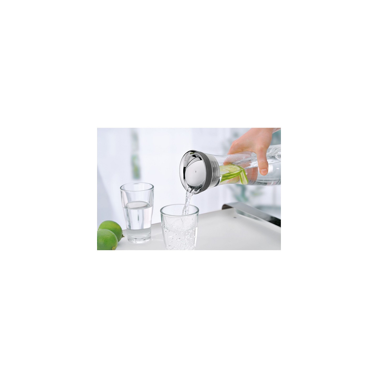 WMF Basic - Wasserkaraffe 1 L. Schwarz. Transparent — Buy in Cyprus with Fast Delivery