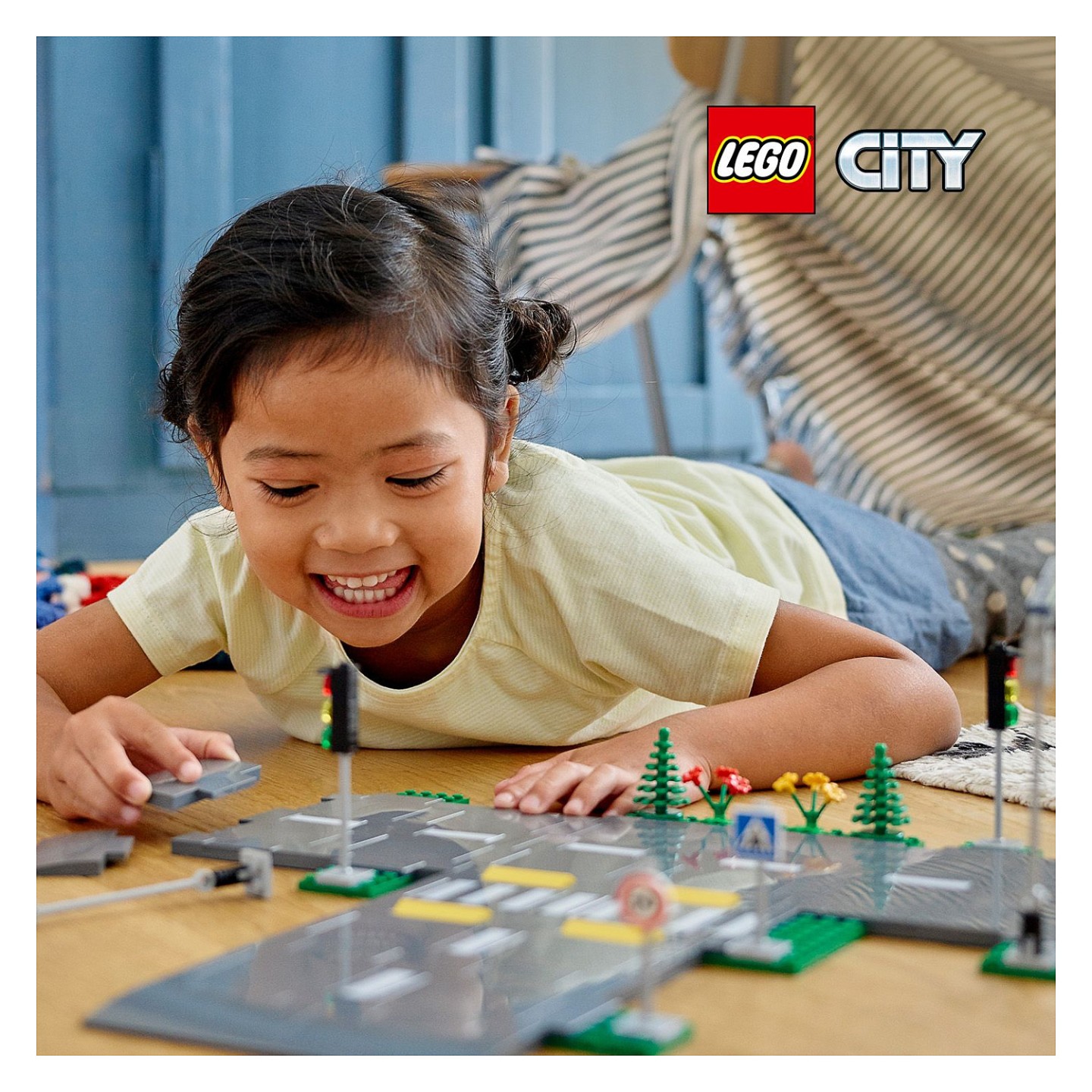 LEGO City Straßenkreuzung mit Ampeln 60304 — Buy in Cyprus with Fast Delivery