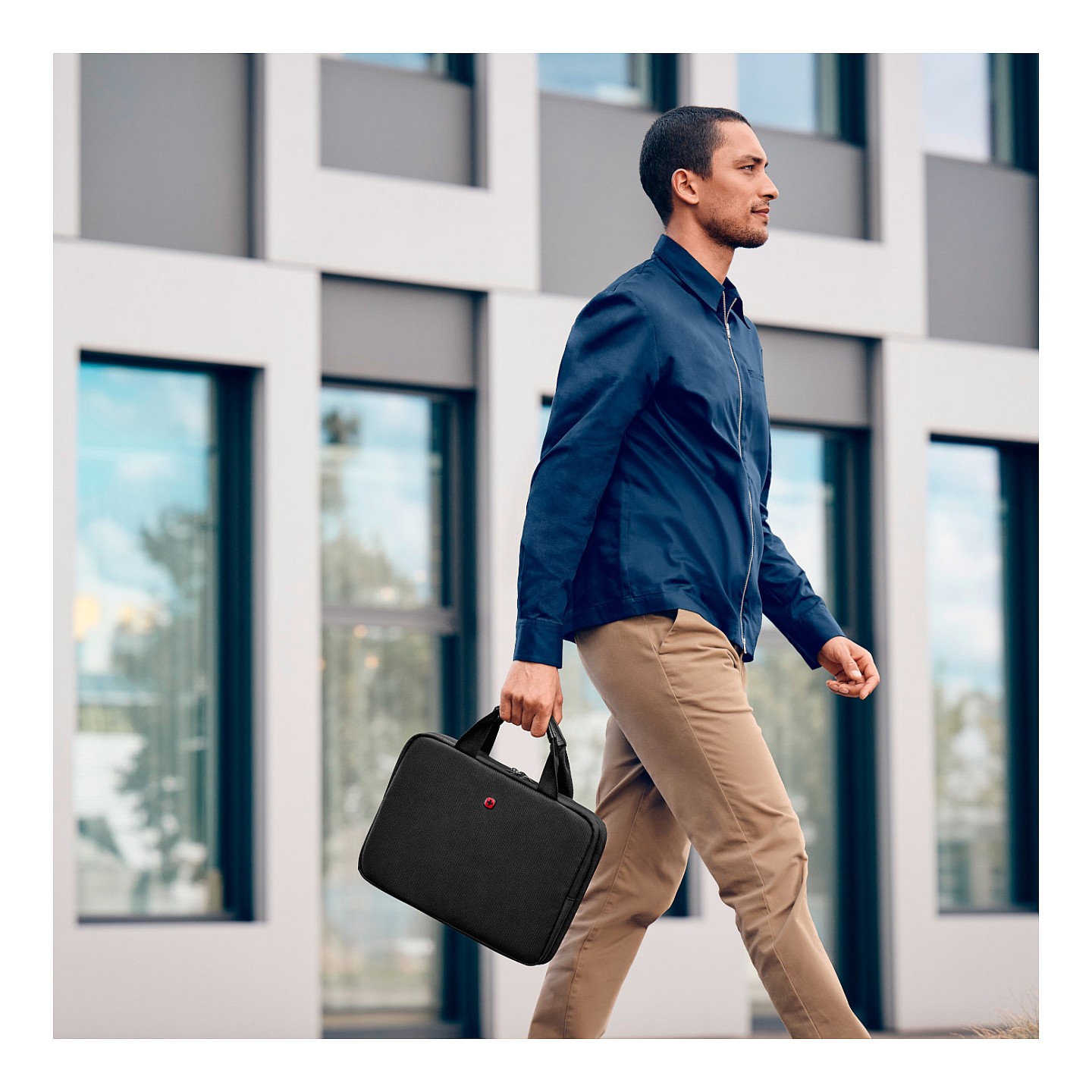 WENGER Guyde 35.56cm 14Zoll Laptop Sleeve Black — Buy in Cyprus with Fast Delivery
