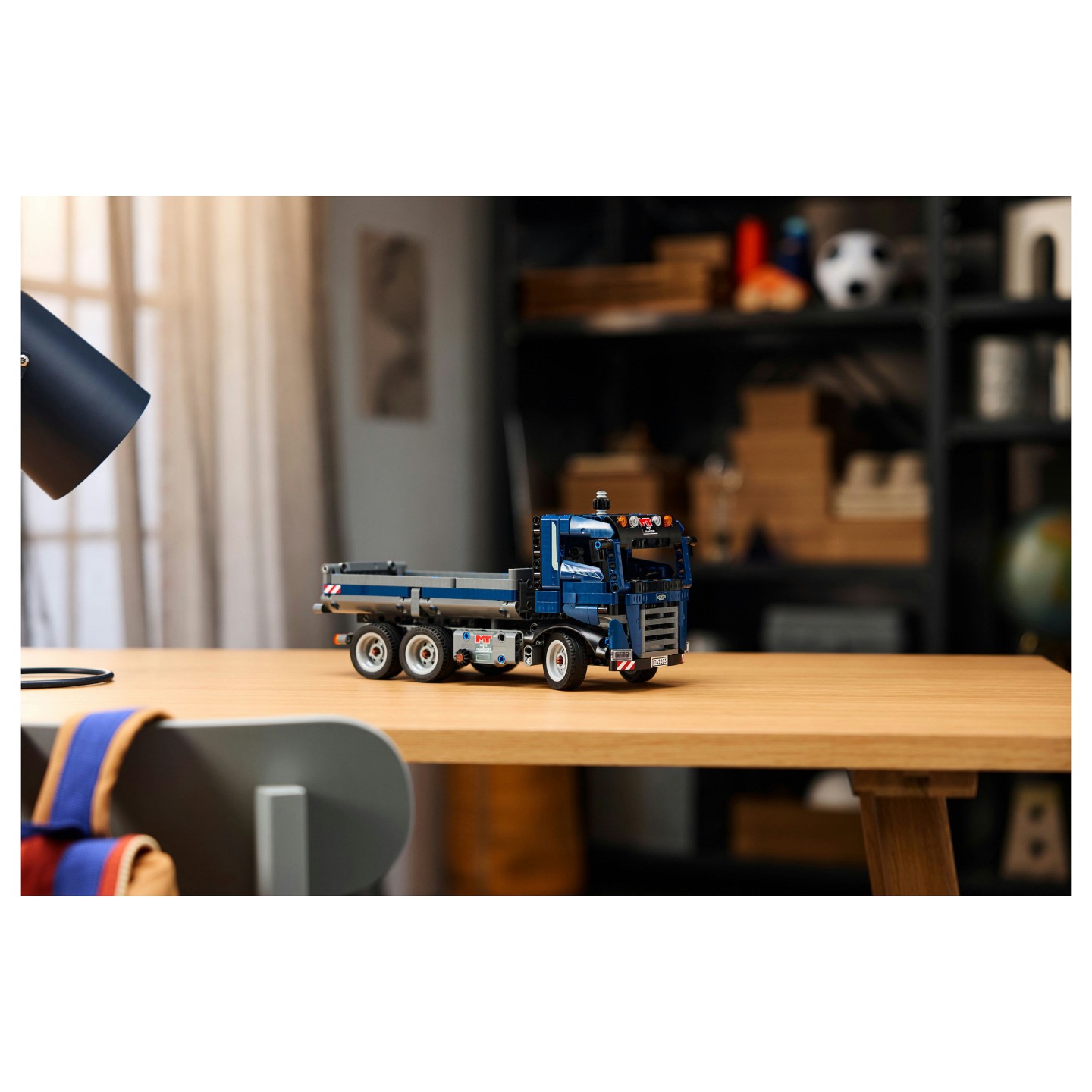 LEGO Technic Kipplaster 42203 — Buy in Cyprus with Fast Delivery