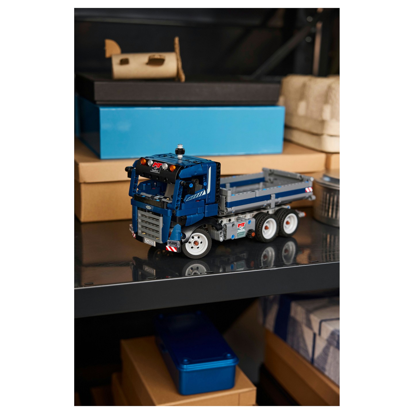 LEGO Technic Kipplaster 42203 — Buy in Cyprus with Fast Delivery