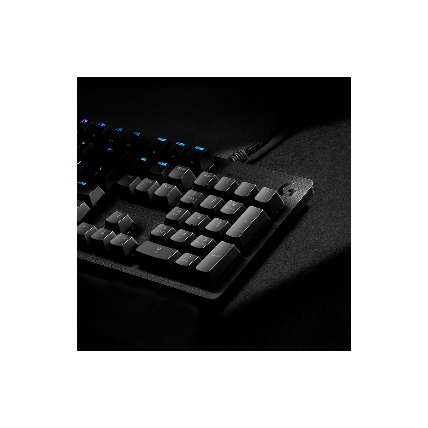 G512 CARBON GX RED CARBON — Buy in Cyprus with Fast Delivery