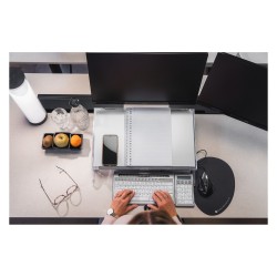 BNEFDESK640CR BAKKER — Buy in Cyprus with Fast Delivery