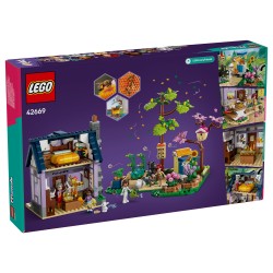 LEGO 42669 Friends Haus und Blumengarten der Imker — Buy in Cyprus with Fast Delivery