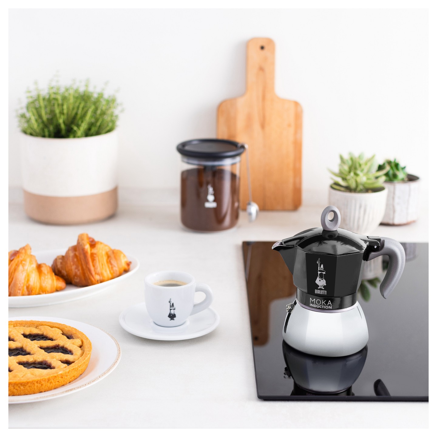 Bialetti MOKA 2TZ Induction nera — Buy in Cyprus with Fast Delivery