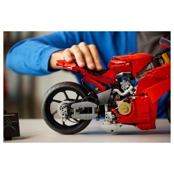 LEGO 42202 Technic Ducati Panigale V4 S Motorrad — Buy in Cyprus with Fast Delivery