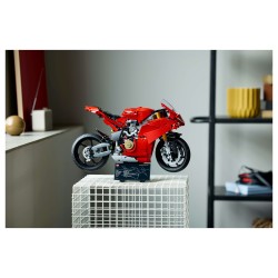LEGO 42202 Technic Ducati Panigale V4 S Motorrad — Buy in Cyprus with Fast Delivery
