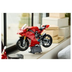 LEGO 42202 Technic Ducati Panigale V4 S Motorrad — Buy in Cyprus with Fast Delivery
