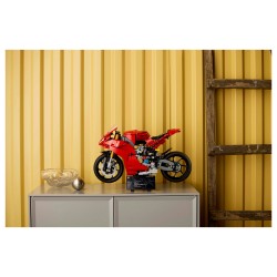 LEGO 42202 Technic Ducati Panigale V4 S Motorrad — Buy in Cyprus with Fast Delivery