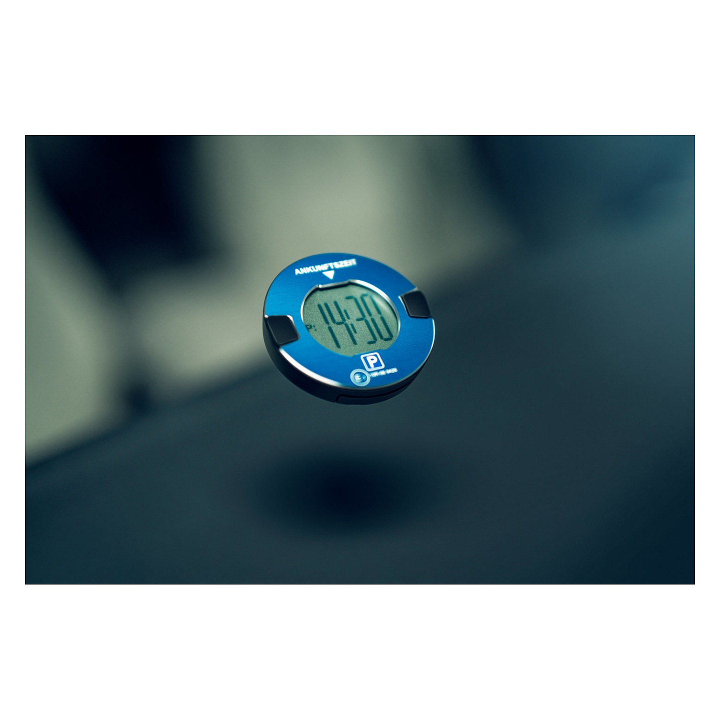 OOONO P-DISC NO1 (elektrische Parkscheibe) Blau — Buy in Cyprus with Fast Delivery